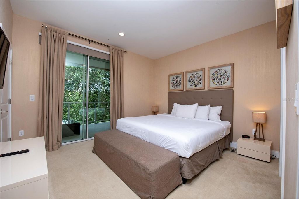 Image 33 of property listing at 7673 RECIFE DRIVE, Kissimmee, FL 34747