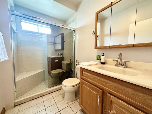 6220 Etiwanda Avenue, Tarzana, CA 91335