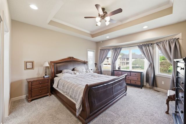 2050 Lakeview Drive, Pleasant Hill, IA 50327
