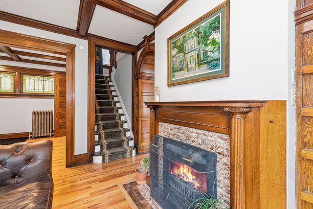 538 E Otjen STREET, Milwaukee, WI 53207