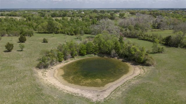 2 Dairy Farm Road, Chappell Hill, TX 77426