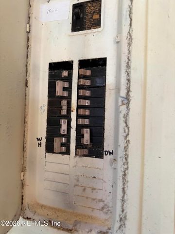 236 E 46TH Street, Jacksonville, FL 32208