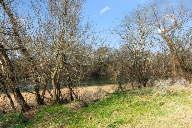 TBD Shaws Bend Rd, Columbus, TX 78934