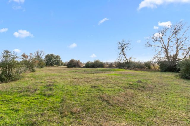 TBD Shaws Bend Rd, Columbus, TX 78934