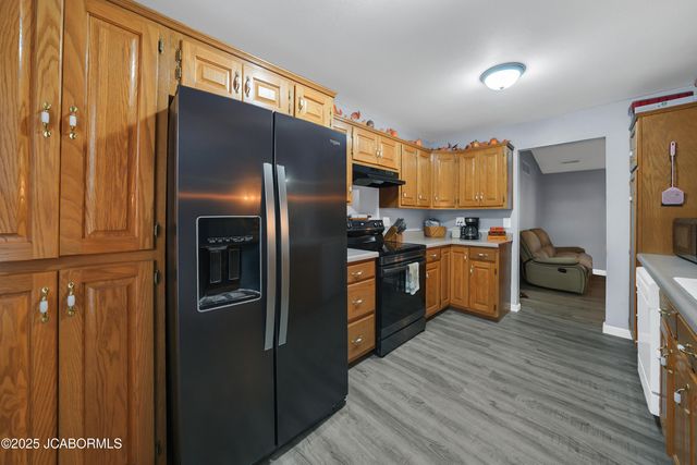 4122 CO RD 4006, Tebbetts, MO 65080