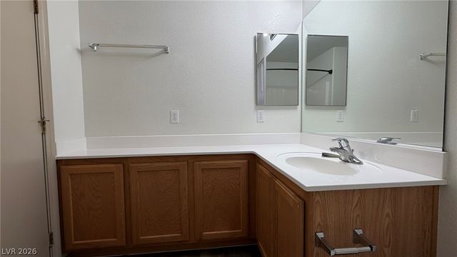 9243 Sterling Hill Avenue, Las Vegas, NV 89148