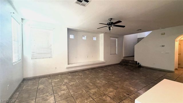 9243 Sterling Hill Avenue, Las Vegas, NV 89148