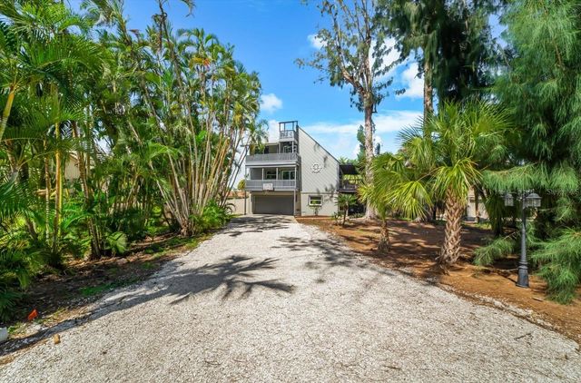 1209 SEA PLUME WAY, Sarasota, FL 34242