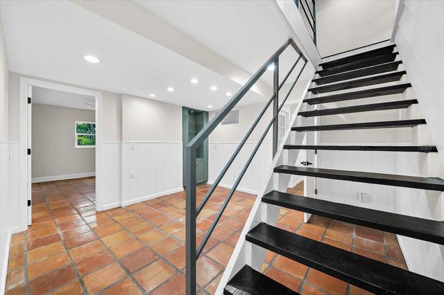 1209 SEA PLUME WAY, Sarasota, FL 34242