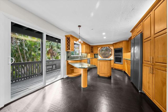 1209 SEA PLUME WAY, Sarasota, FL 34242