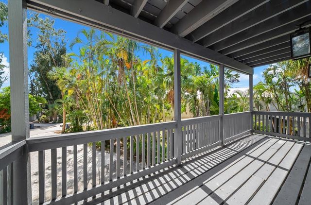 1209 SEA PLUME WAY, Sarasota, FL 34242