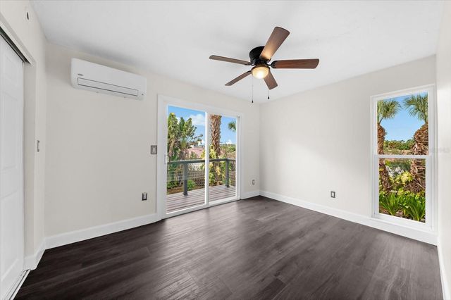 1209 SEA PLUME WAY, Sarasota, FL 34242