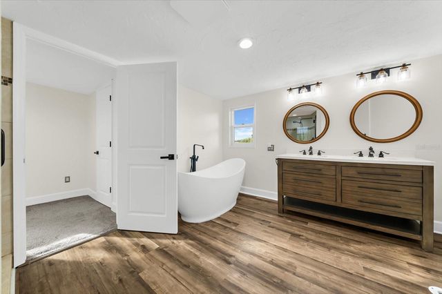 1209 SEA PLUME WAY, Sarasota, FL 34242