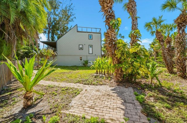 1209 SEA PLUME WAY, Sarasota, FL 34242