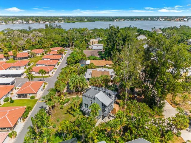 1209 SEA PLUME WAY, Sarasota, FL 34242