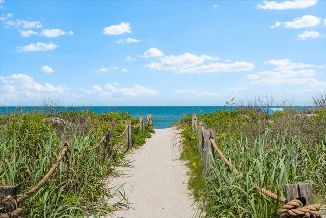 1209 SEA PLUME WAY, Sarasota, FL 34242