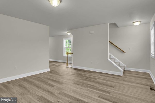 771 GREGS DR, Harrisburg, PA 17111