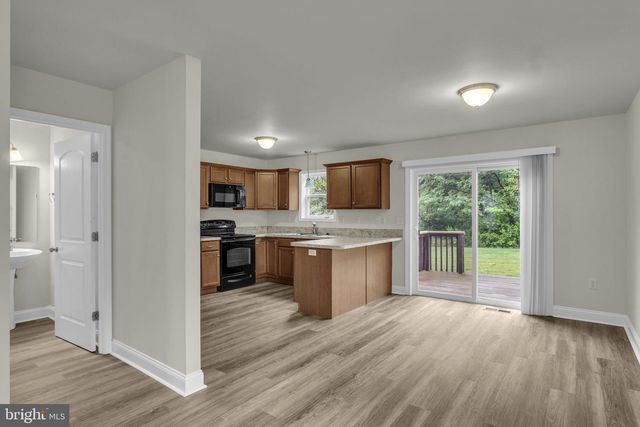 771 GREGS DR, Harrisburg, PA 17111