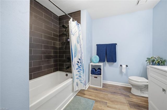 1016 Red Mill BLVD, Virginia Beach, VA 23454