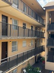 5441 W 24th Avenue 36, Hialeah, FL 33016