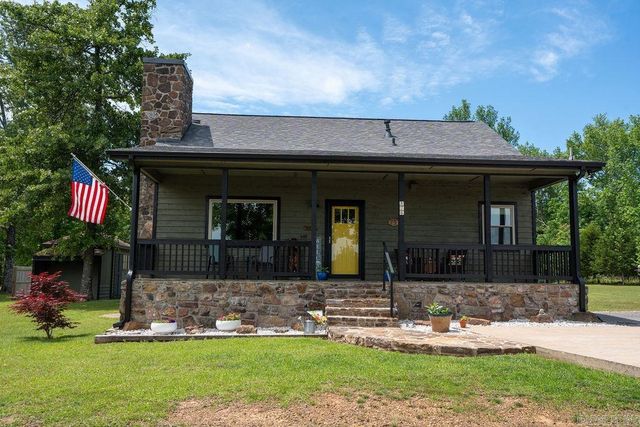 876 Tannenbaum Road, Drasco, AR 72530