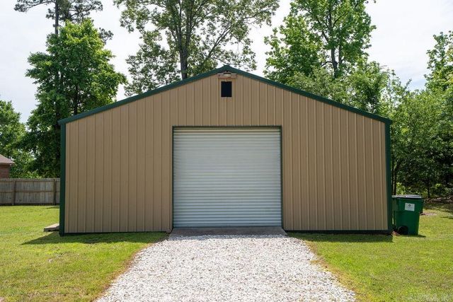876 Tannenbaum Road, Drasco, AR 72530