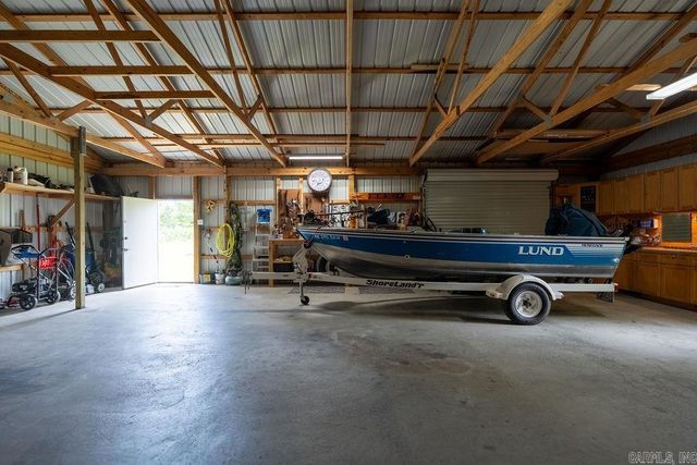 876 Tannenbaum Road, Drasco, AR 72530