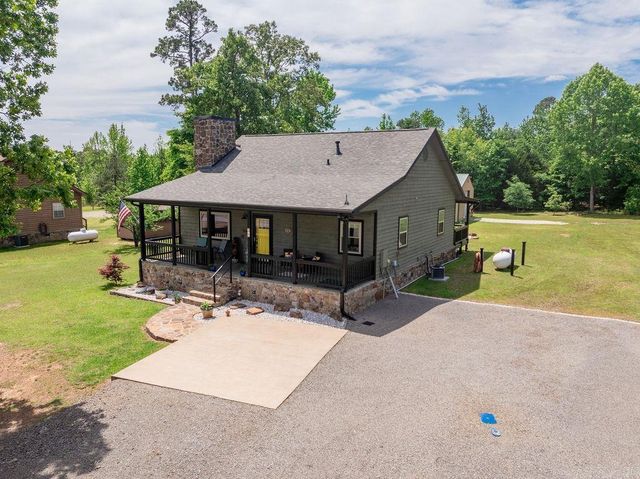876 Tannenbaum Road, Drasco, AR 72530