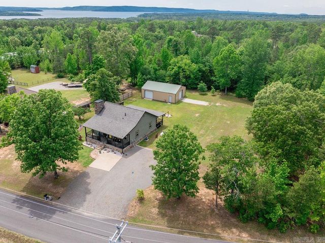 876 Tannenbaum Road, Drasco, AR 72530