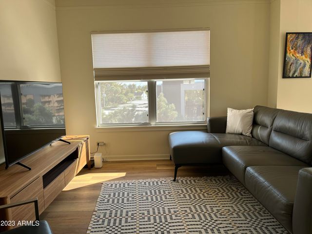 2201 N Central Avenue Apt 5E, Phoenix, AZ 85004