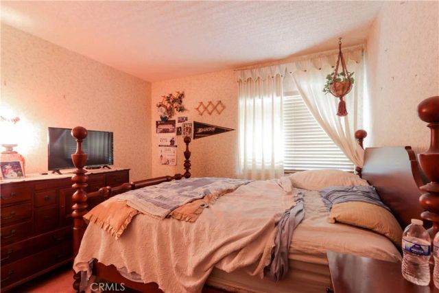 24396 Calle Pequeno, Lake Forest, CA 92630