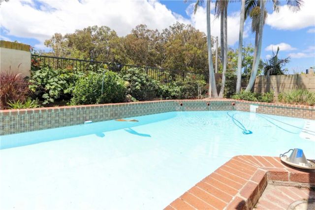 24396 Calle Pequeno, Lake Forest, CA 92630