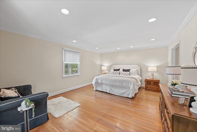 10500 STABLE LN, Potomac, MD 20854
