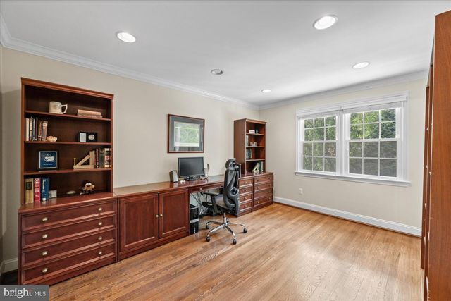 10500 STABLE LN, Potomac, MD 20854