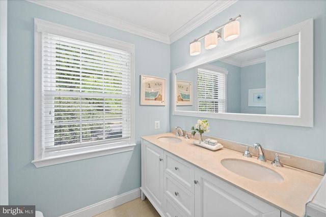 10500 STABLE LN, Potomac, MD 20854