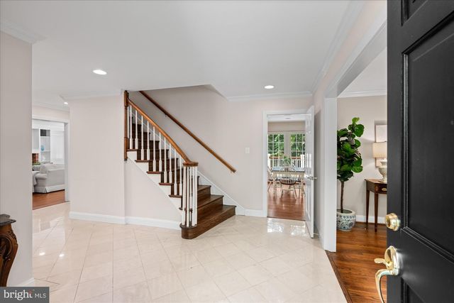 10500 STABLE LN, Potomac, MD 20854