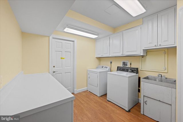 10500 STABLE LN, Potomac, MD 20854
