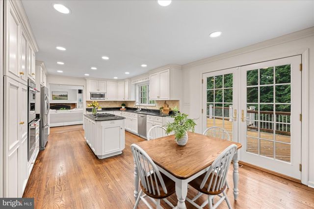 10500 STABLE LN, Potomac, MD 20854