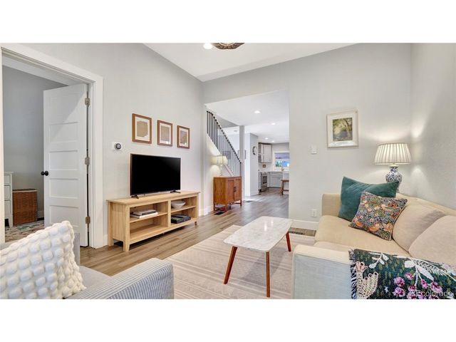 2549 Glenarm Pl, Denver, CO 80205