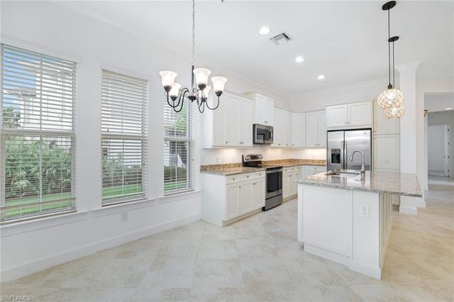 6549 Dominica DR 101, Naples, FL 34113