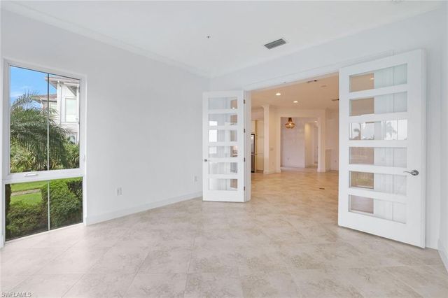 6549 Dominica DR 101, Naples, FL 34113