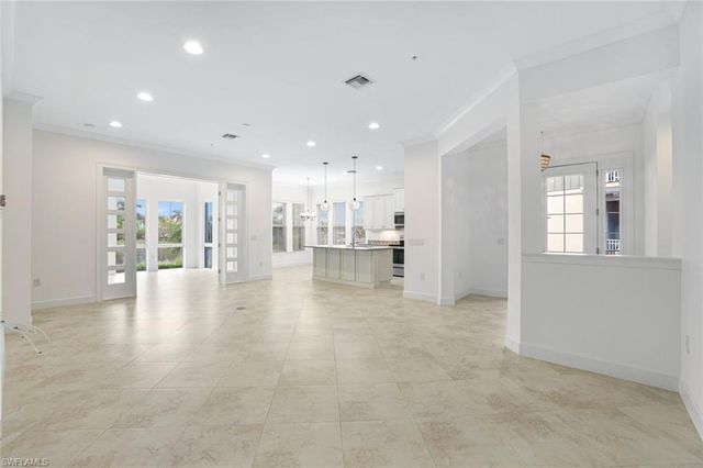 6549 Dominica DR 101, Naples, FL 34113