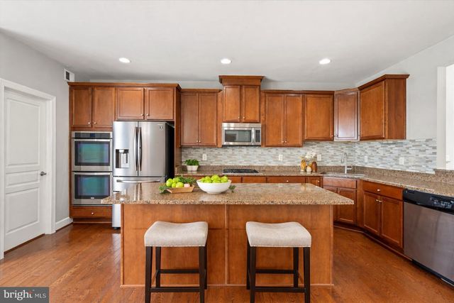 6223 SUMMIT POINT CT, Alexandria, VA 22310