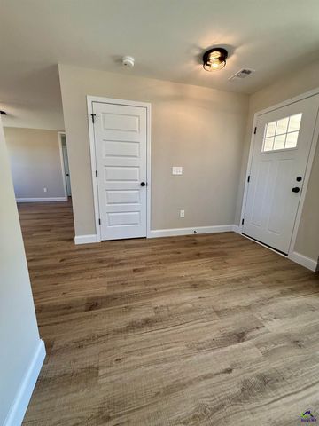 206 Sutton Dr., Perry, GA 31069