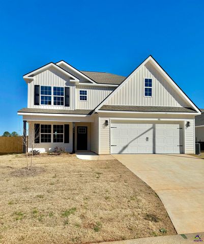 206 Sutton Dr., Perry, GA 31069