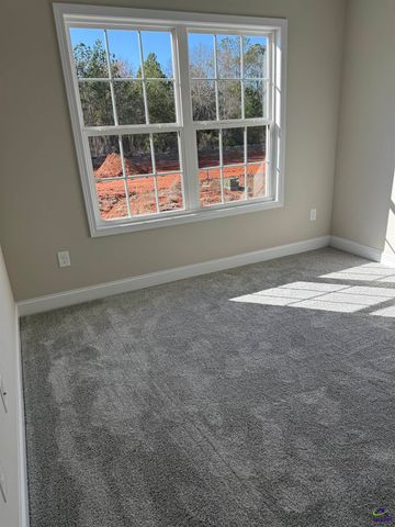 206 Sutton Dr., Perry, GA 31069