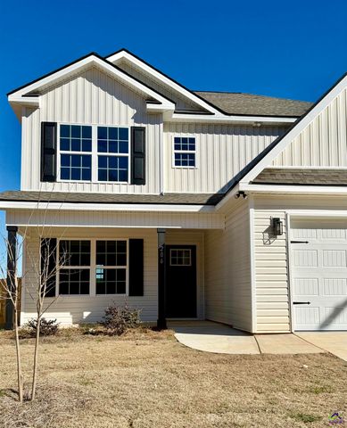 206 Sutton Dr., Perry, GA 31069