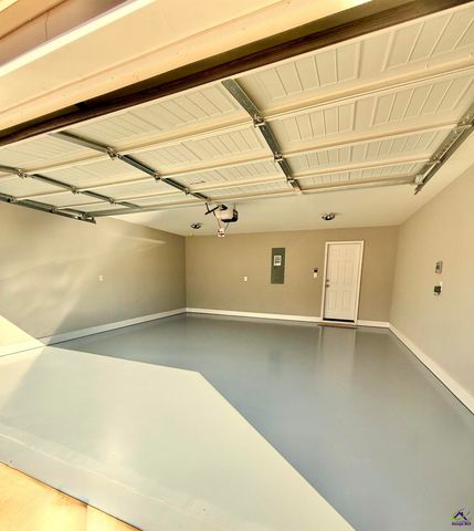 206 Sutton Dr., Perry, GA 31069