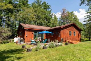 4297 US Route 4 Route, Mendon, VT 05701