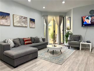 19009 Sherman Way 16, Reseda, CA 91335